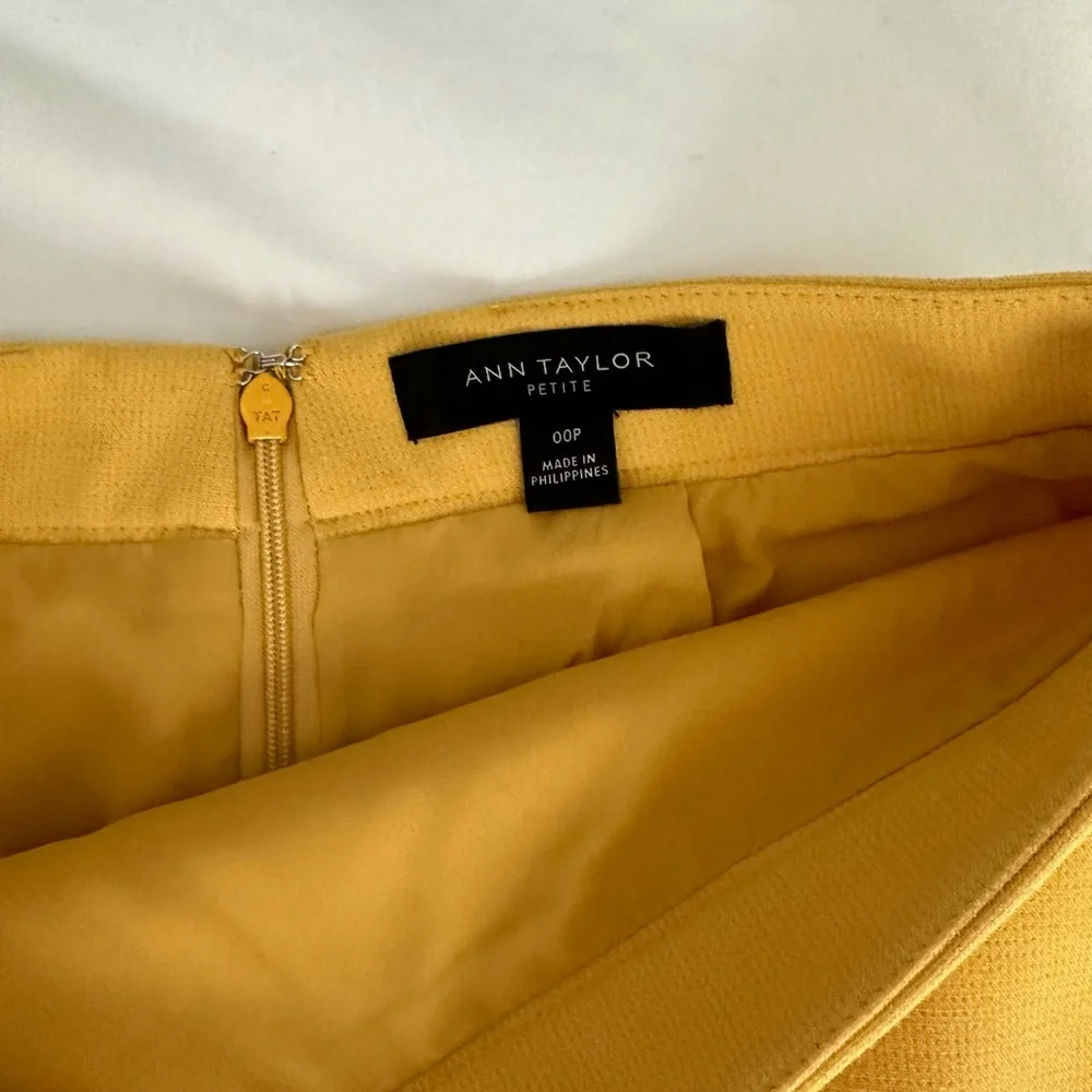 NWOT Ann Taylor Mustard Knee Length Ruffle Skirt
